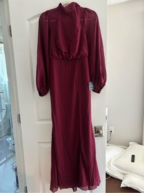 Lulu's Burgundy Long Sleeve Maxi Dress